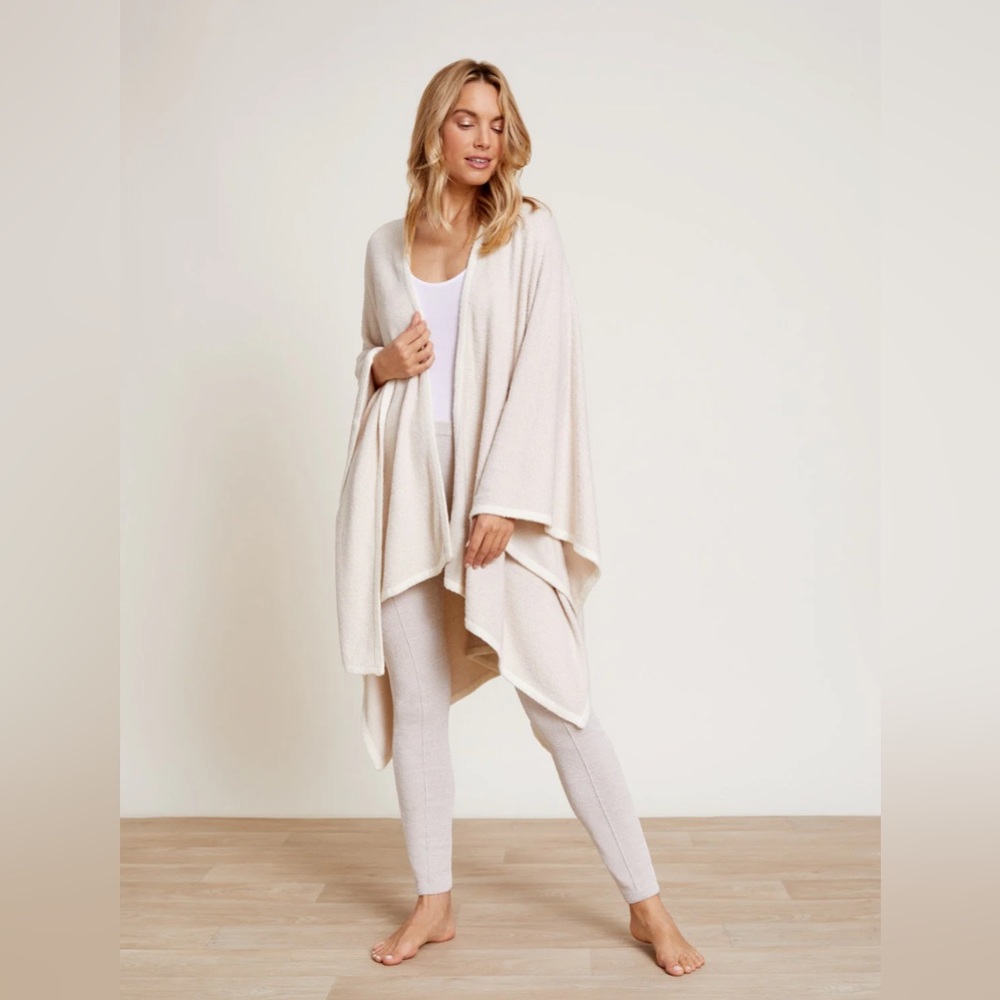 Barefoot Dreams CozyChic Lite Bordered Wrap